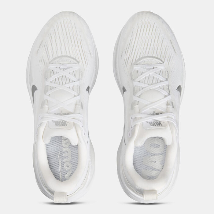 Nike Women's Vomero 18 Road Running Shoes White Nike Women's Vomero 18 Road Running Shoes White image number 4