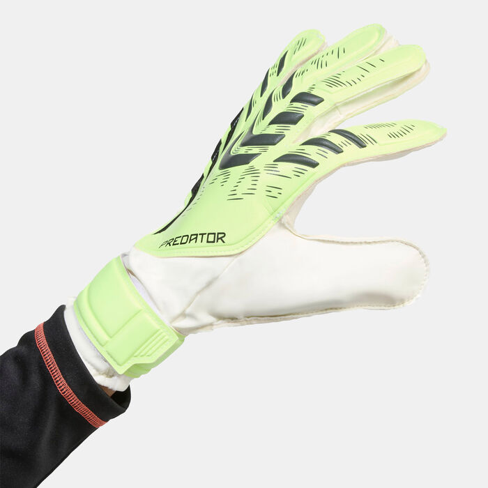 adidas Men's Predator Training Football Goalkeeper Gloves Green adidas Men's Predator Training Football Goalkeeper Gloves Green image number 1