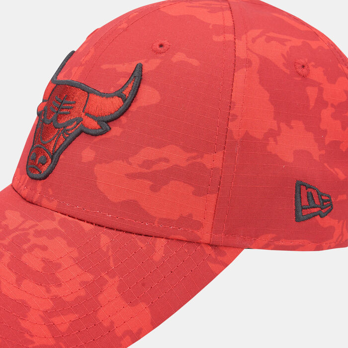 New Era Men's NBA Chiago Bulls Tonal Camo 9FORTY Cap Red New Era Men's NBA Chiago Bulls Tonal Camo 9FORTY Cap Red image number 2