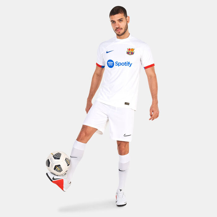 Nike Men's F.C. Barcelona Dri-FIT ADV Match Away Football Jersey - 2023/24 White Nike Men's F.C. Barcelona Dri-FIT ADV Match Away Football Jersey - 2023/24 White image number 2