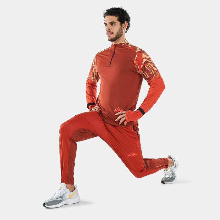 Nike Men's Dri-FIT Element 1/2-Zip Trail Running Top image number 2