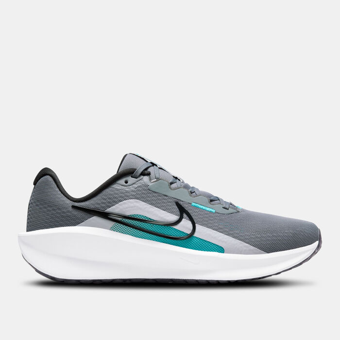 Nike Men's Downshifter 13 Road Running Shoes Grey Nike Men's Downshifter 13 Road Running Shoes Grey image number 0