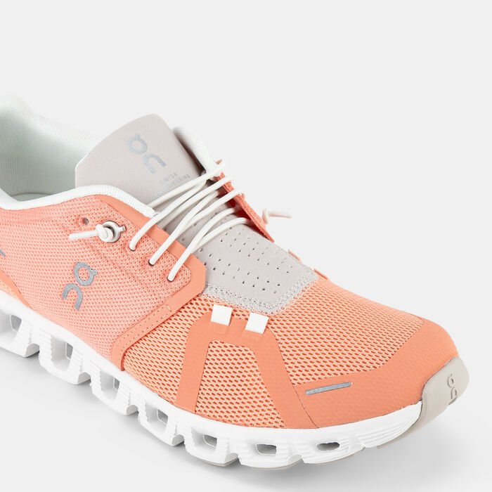 On Women's Cloud 5 Running Shoes Pink image number 4