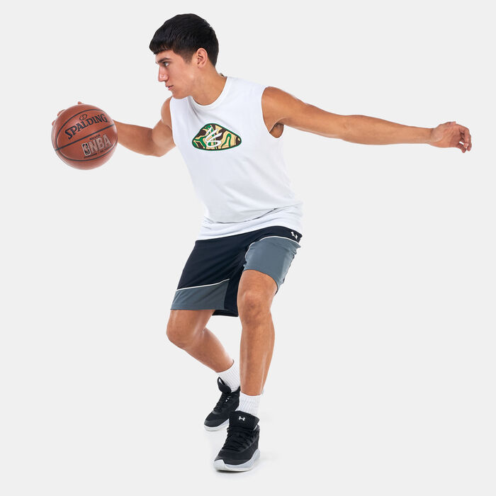 Under Armour Men's Curry Sleeveless Basketball T-Shirt White Under Armour Men's Curry Sleeveless Basketball T-Shirt White image number 2