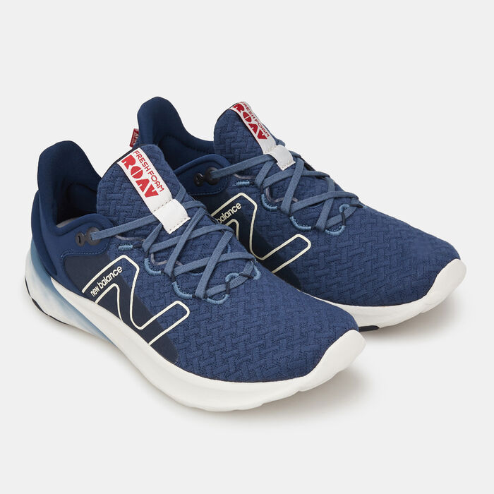 New Balance Men's Fresh Foam Roav v2 Shoe Blue New Balance Men's Fresh Foam Roav v2 Shoe Blue image number 2