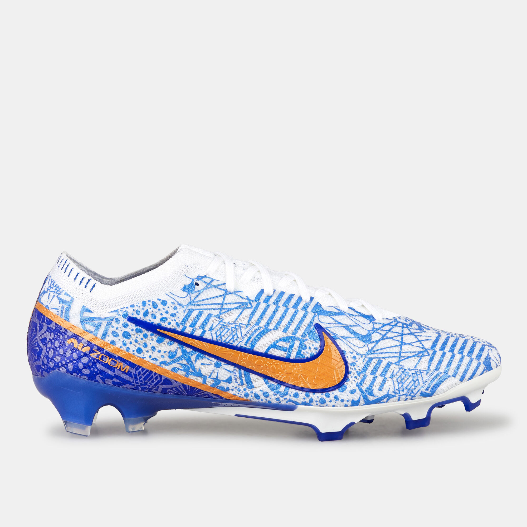 The new cr7 football boots sale