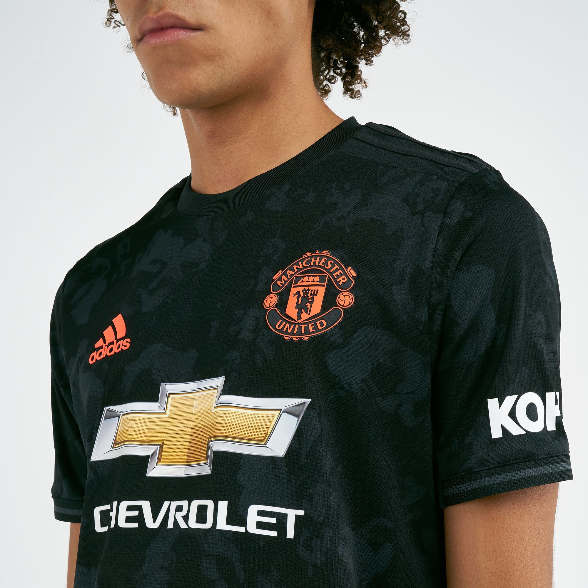 Manchester united clearance jersey 2019/20