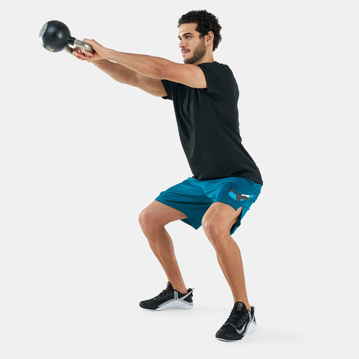 Nike Men's Sport Clash Training Shorts Green image number 2