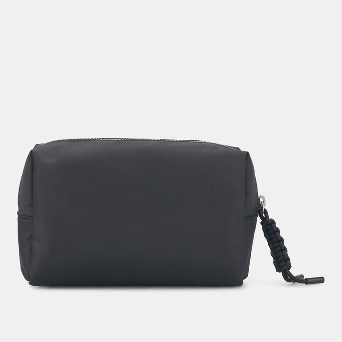 Calvin Klein Women's Toiletry Bag Black Calvin Klein Women's Toiletry Bag Black image number 1