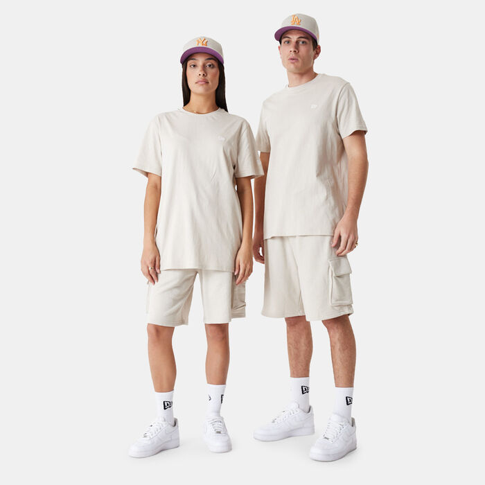 New Era Men's Essentials Cargo Shorts Beige image number 2