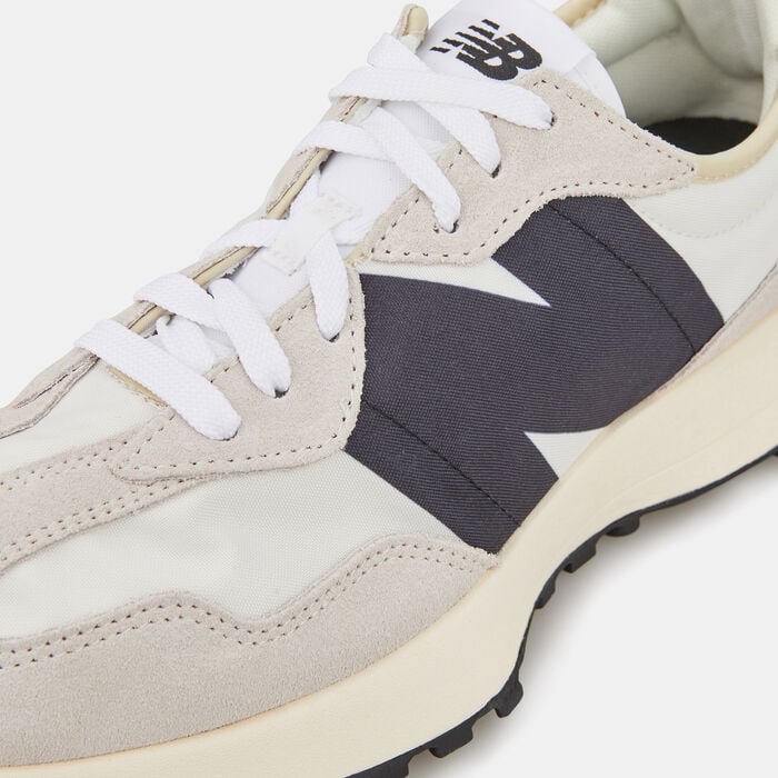 New Balance Men's 327 Shoe Beige New Balance Men's 327 Shoe Beige image number 4