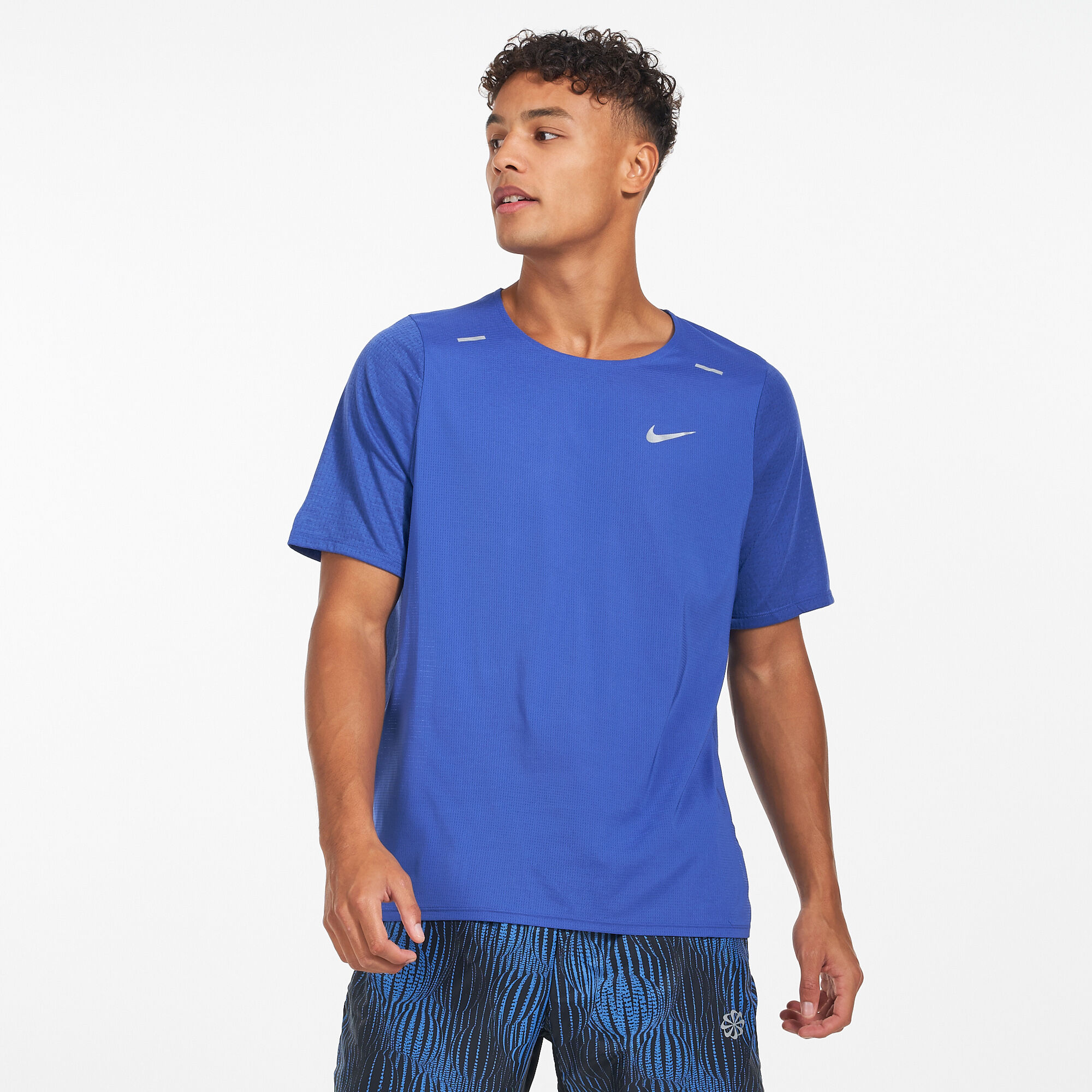 Nike breathe t shirt blue clearance