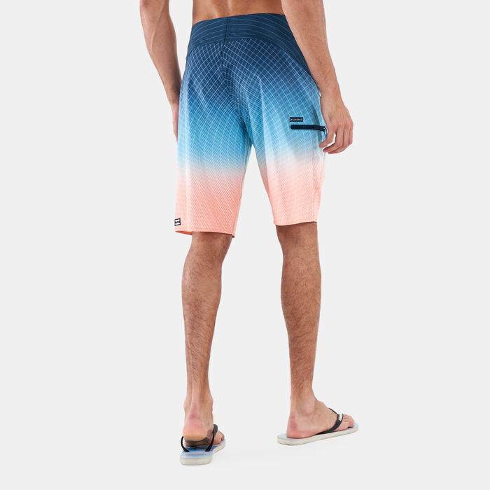 Billabong Men's Fluid Pro Board Shorts Grey Billabong Men's Fluid Pro Board Shorts Grey image number 1