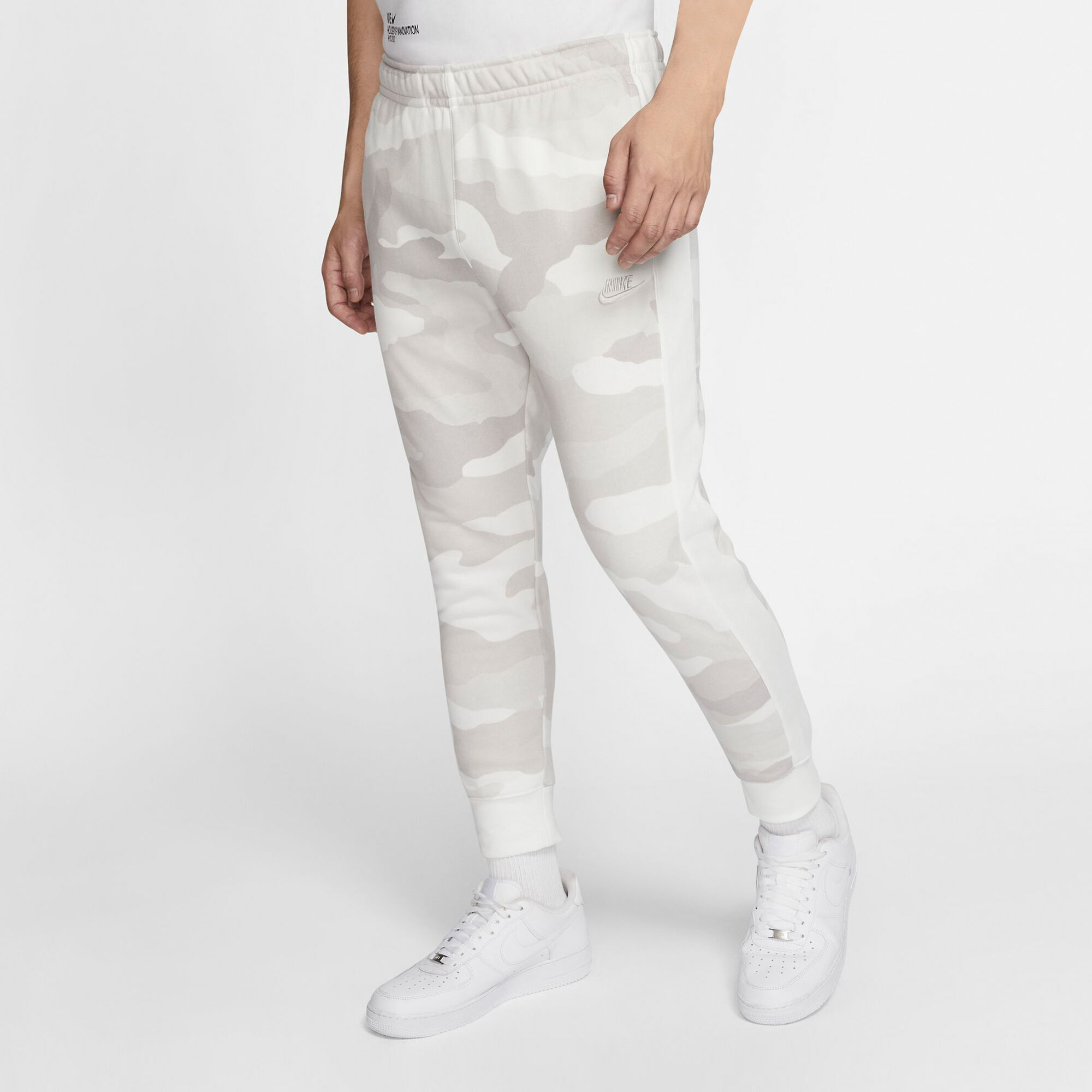 Womens nike store camo joggers