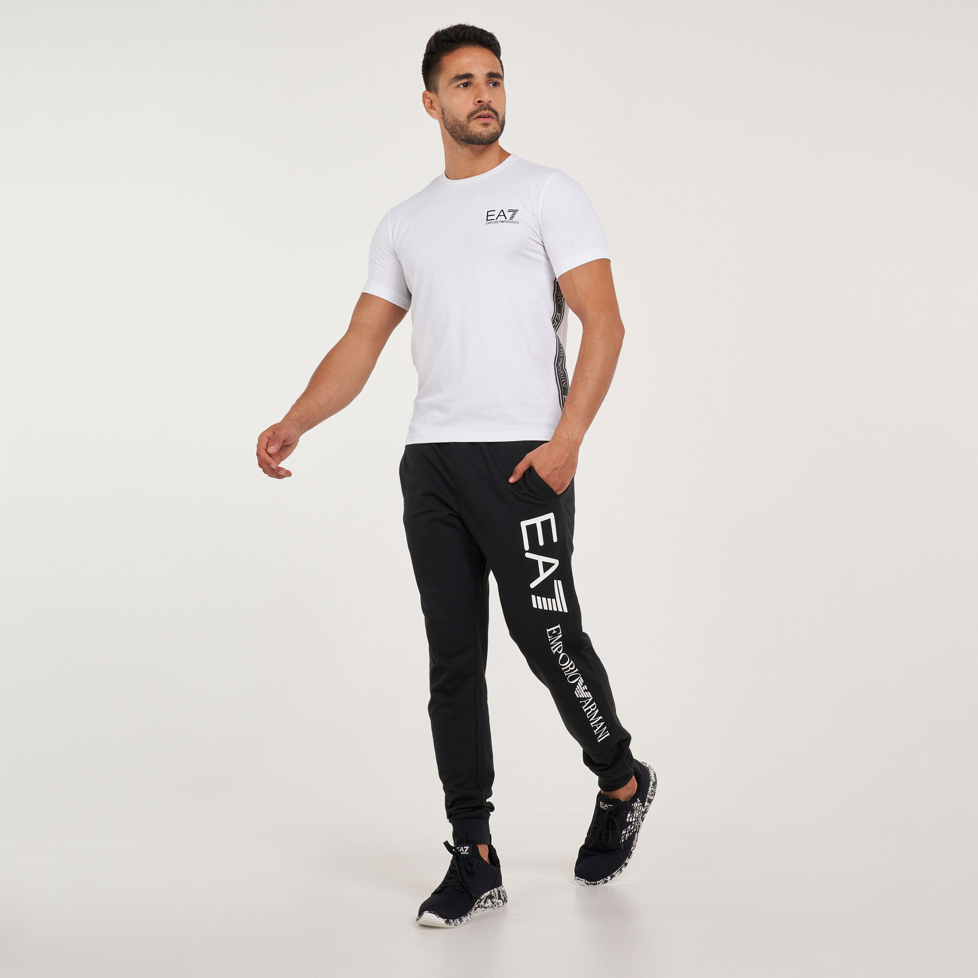 Armani training top
