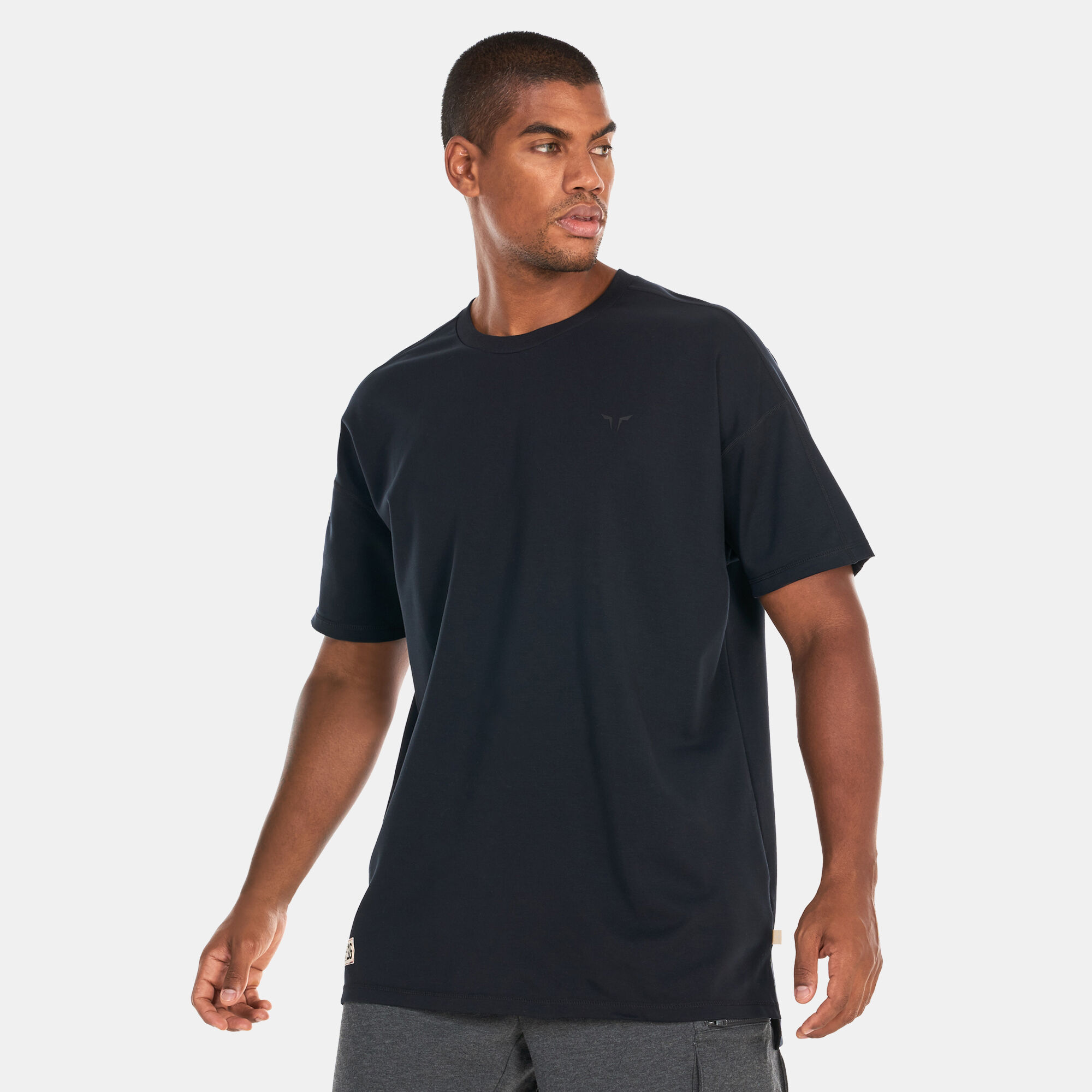 Buy SQUATWOLF Men s Oversized T Shirt Black in KSA SSS