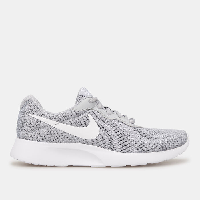 Nike Women's Tanjun Shoe Grey Nike Women's Tanjun Shoe Grey image number 0