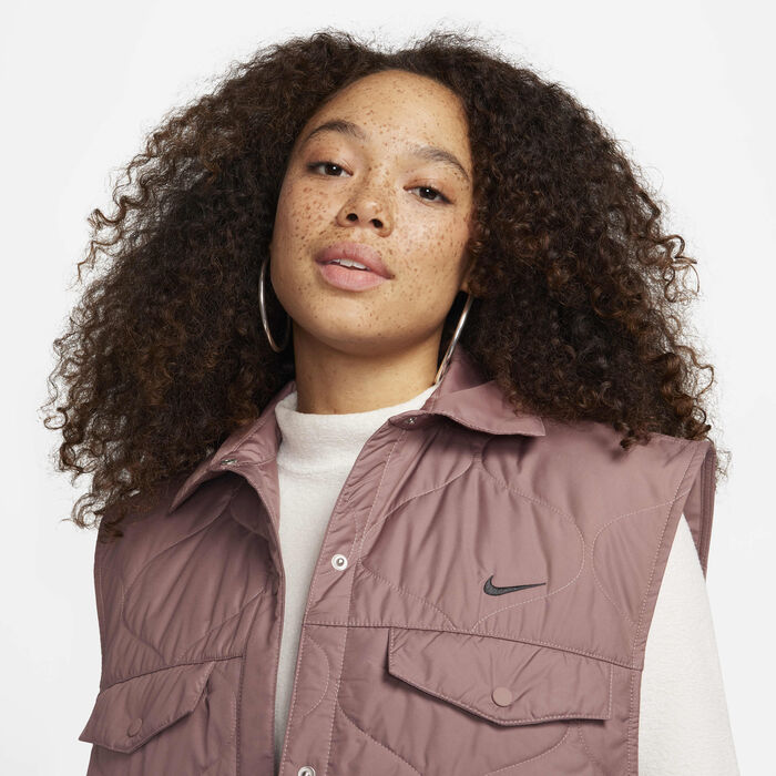 Nike Women's Sportswear Essential Gilet Green image number 2