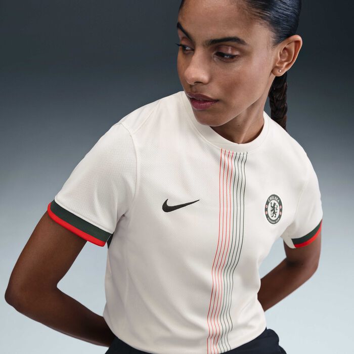 Nike Women's Chelsea 25/26 Away Replica Football Jersey Ivory Nike Women's Chelsea 25/26 Away Replica Football Jersey Ivory image number 2