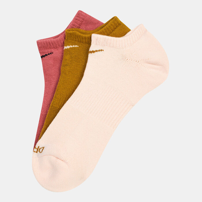 Nike Everyday Plus Cushion Training No-Show Socks (3 Pairs) Multi-Color Nike Everyday Plus Cushion Training No-Show Socks (3 Pairs) Multi-Color image number 0