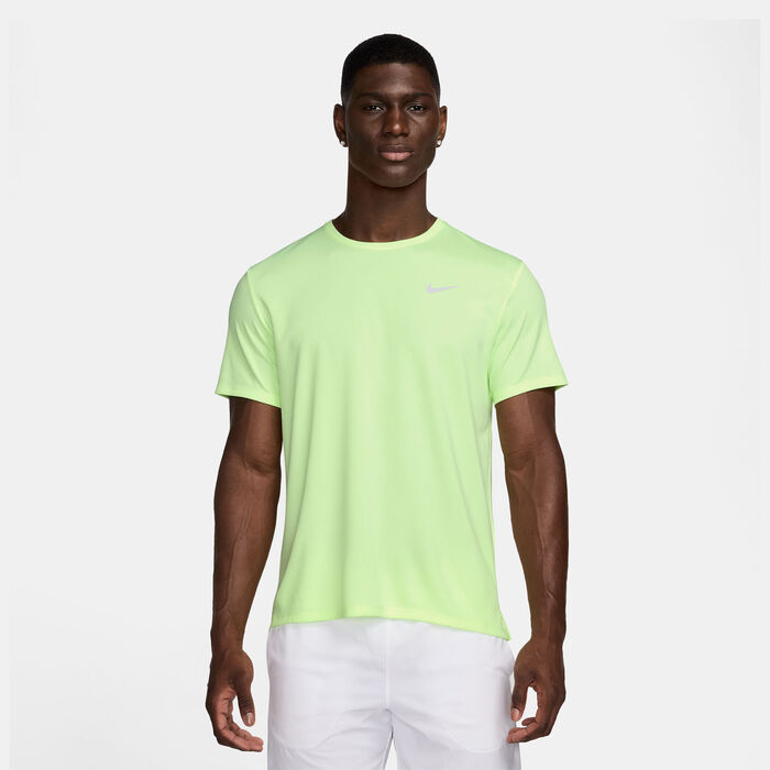 Nike Men's Miler Dri-FIT UV Running T-Shirt Green Nike Men's Miler Dri-FIT UV Running T-Shirt Green image number 0
