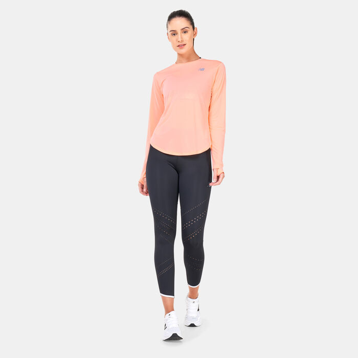 New Balance Women's Accelerate Long Sleeve T-Shirt Black New Balance Women's Accelerate Long Sleeve T-Shirt Black image number 2