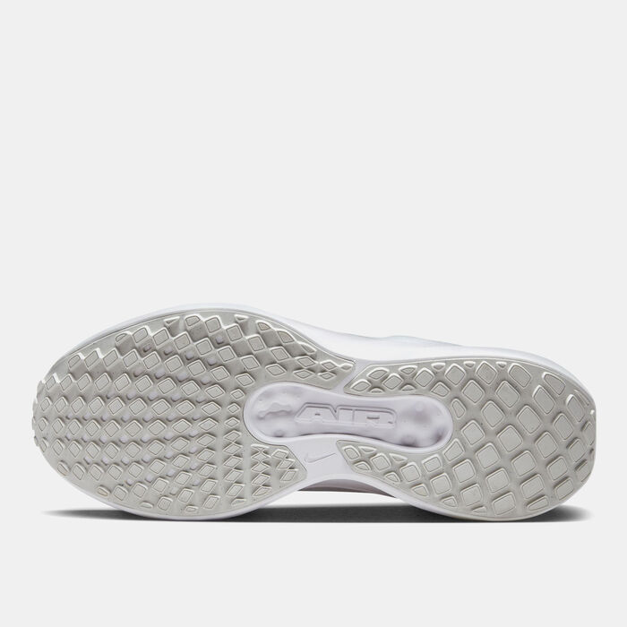 Nike Women's Winflo 11 Road Running Shoes White image number 3