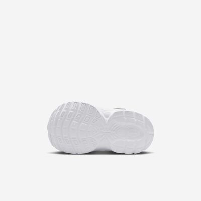 Nike Kids' V5 RNR Shoes White