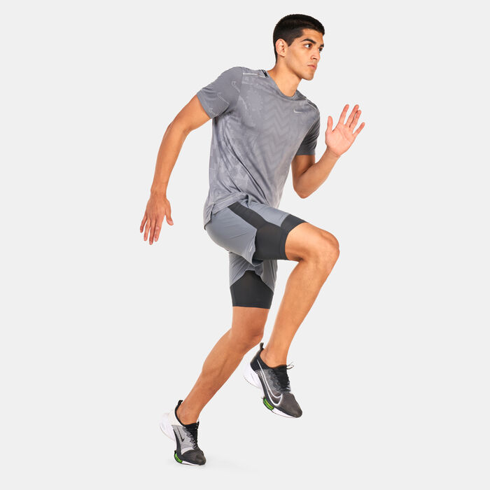 Nike Men's Dri-FIT Stride 5-inch 2-in-1 Running Shorts Grey image number 2