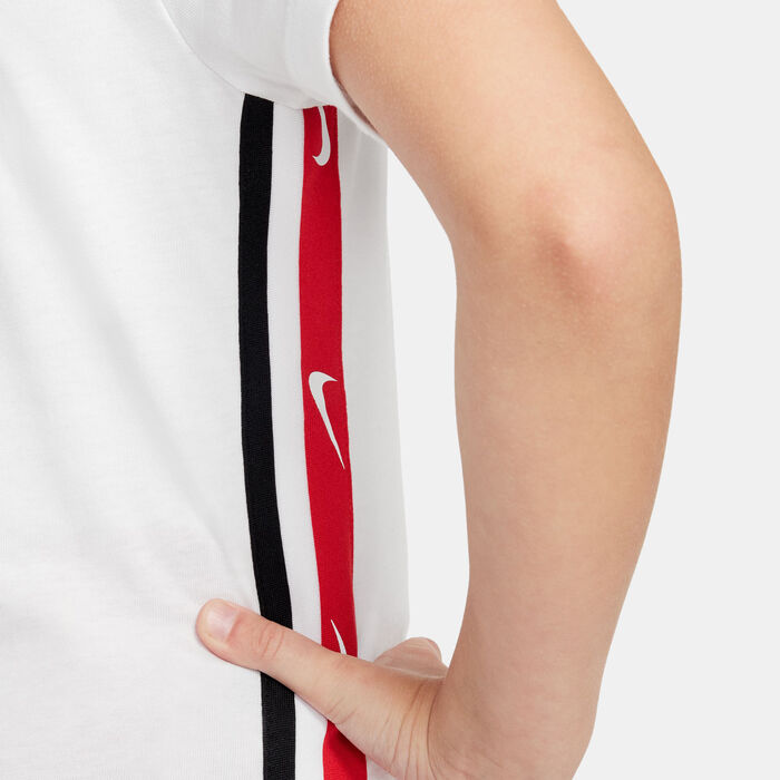 Nike Kids' Sportswear T-Shirt (Older Kids) White Nike Kids' Sportswear T-Shirt (Older Kids) White image number 3