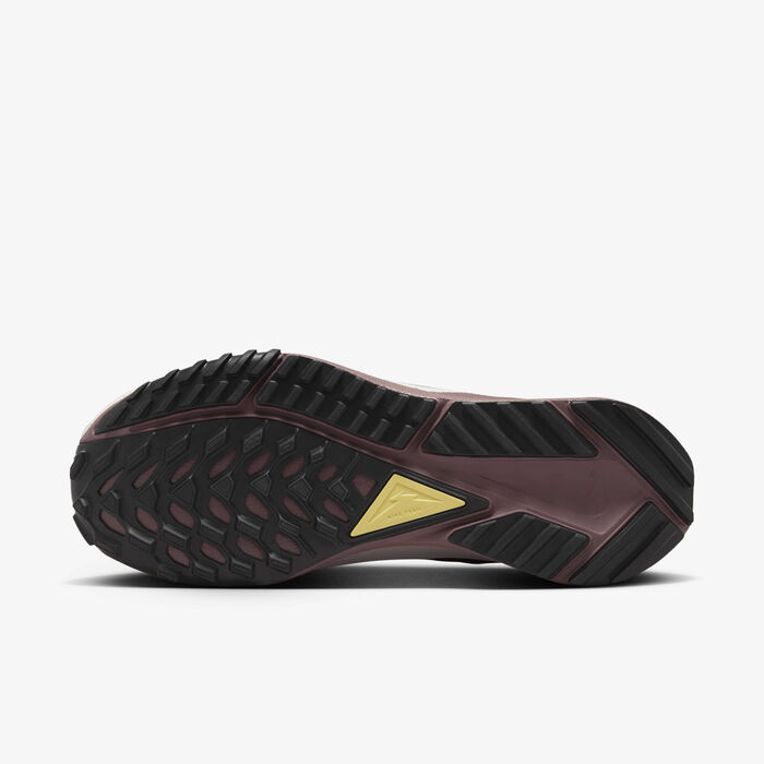 Nike Women's Pegasus Trail 4 GORE-TEX Shoe Purple Nike Women's Pegasus Trail 4 GORE-TEX Shoe Purple image number 1