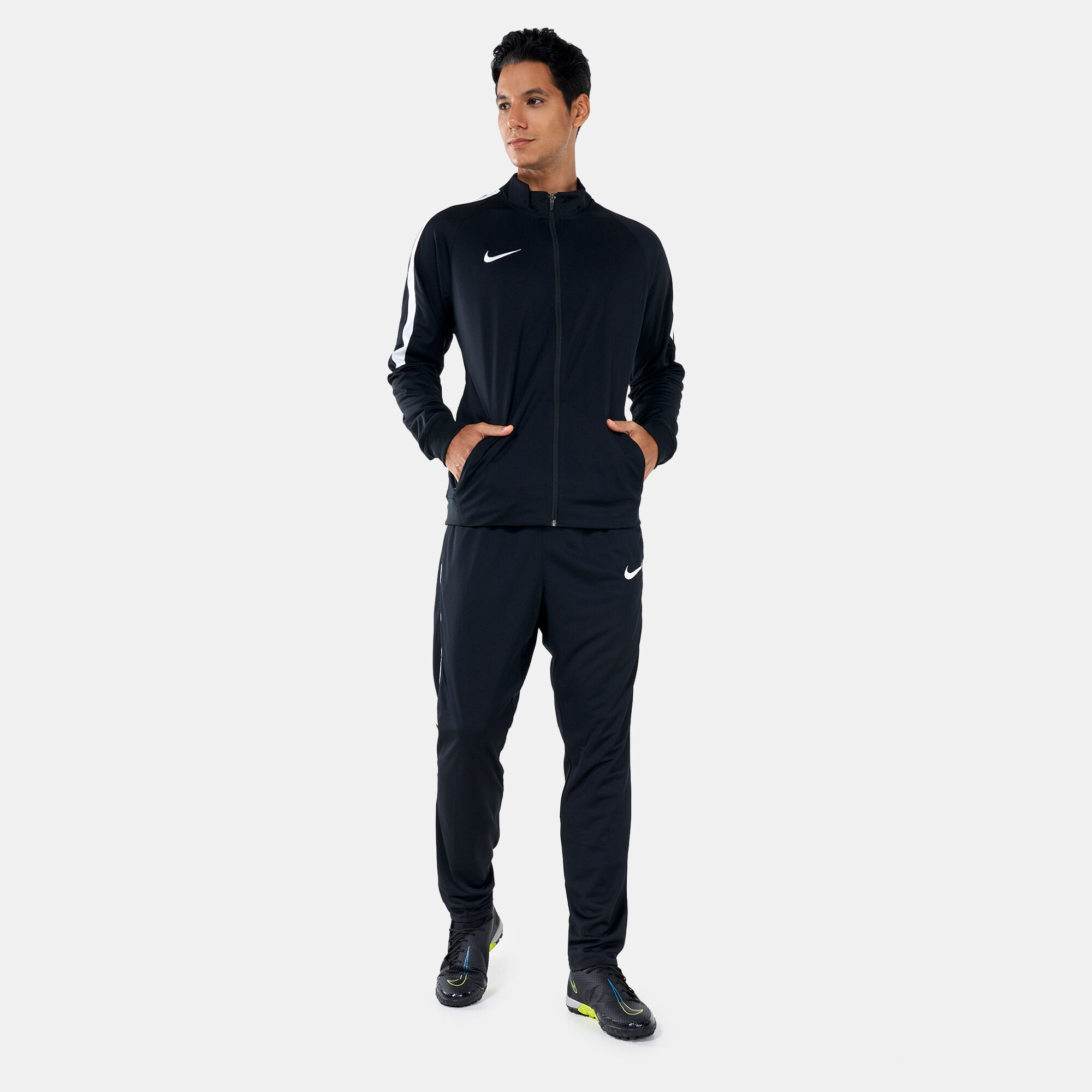 Nike academy 17 hotsell tracksuit