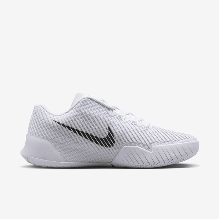 Nike Women's Court Air Zoom Vapor 11 Hard Court Tennis Shoes White Nike Women's Court Air Zoom Vapor 11 Hard Court Tennis Shoes White image number 2