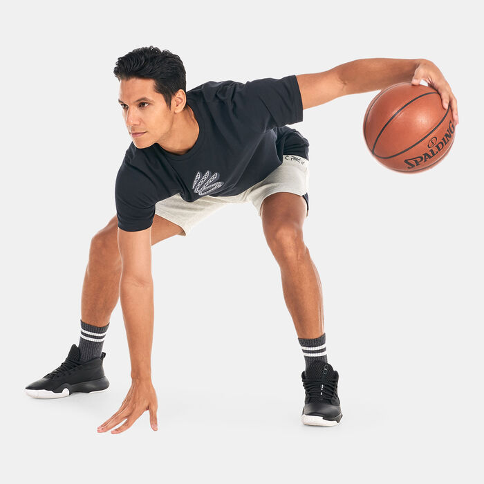 Under Armour Men's Curry Logo Heavyweight T-Shirt Black Under Armour Men's Curry Logo Heavyweight T-Shirt Black image number 2