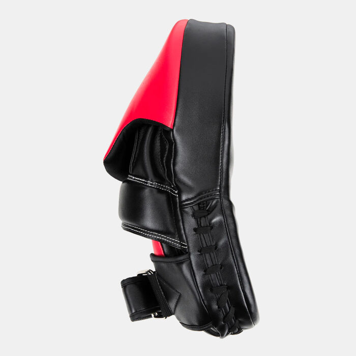 UFC Curved Focus Mitt Black image number 2