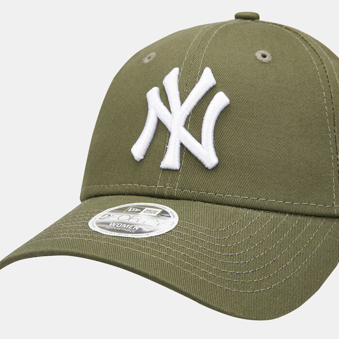 New Era Women's League Essential 9FORTY New York Yankees Cap Green New Era Women's League Essential 9FORTY New York Yankees Cap Green image number 2