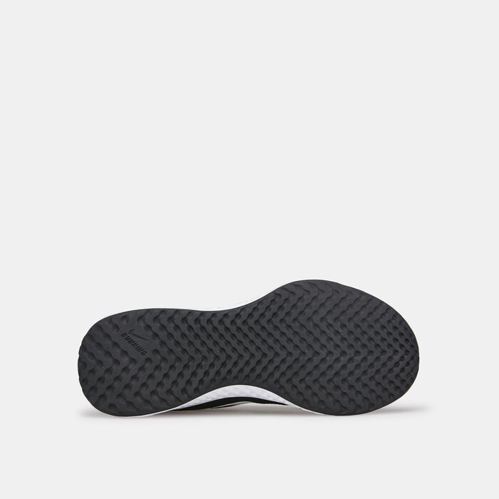 Nike Kids' Revolution 5 Running Shoe (Older Kids) Black Nike Kids' Revolution 5 Running Shoe (Older Kids) Black image number 3