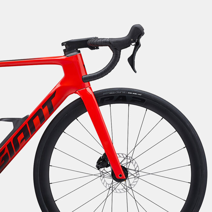 Giant Propel Advanced 2 Road Bike Red Giant Propel Advanced 2 Road Bike Red image number 3