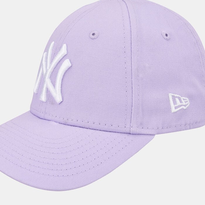 New Era Men's New York Yankees League Essential 9FORTY Adjustable Cap Purple New Era Men's New York Yankees League Essential 9FORTY Adjustable Cap Purple image number 2