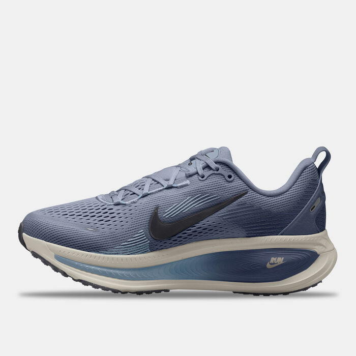 Nike Men's Vomero 18 Road Running Shoes Blue image number 1