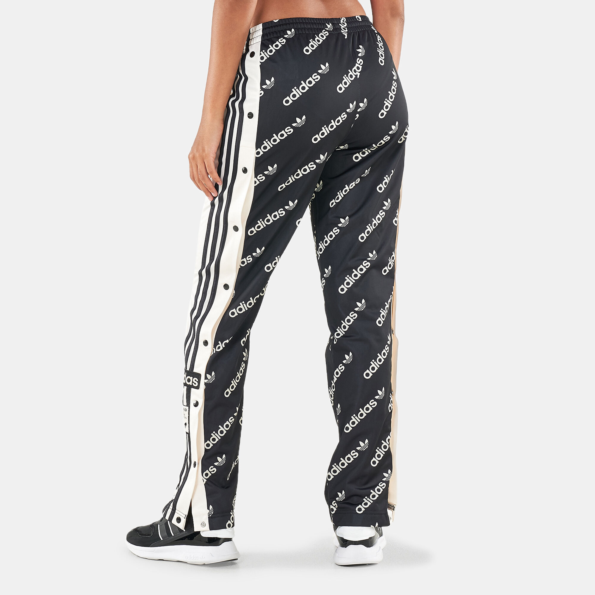 Look Poppin' in this season's hottest trend: Popper Pants | JD Women