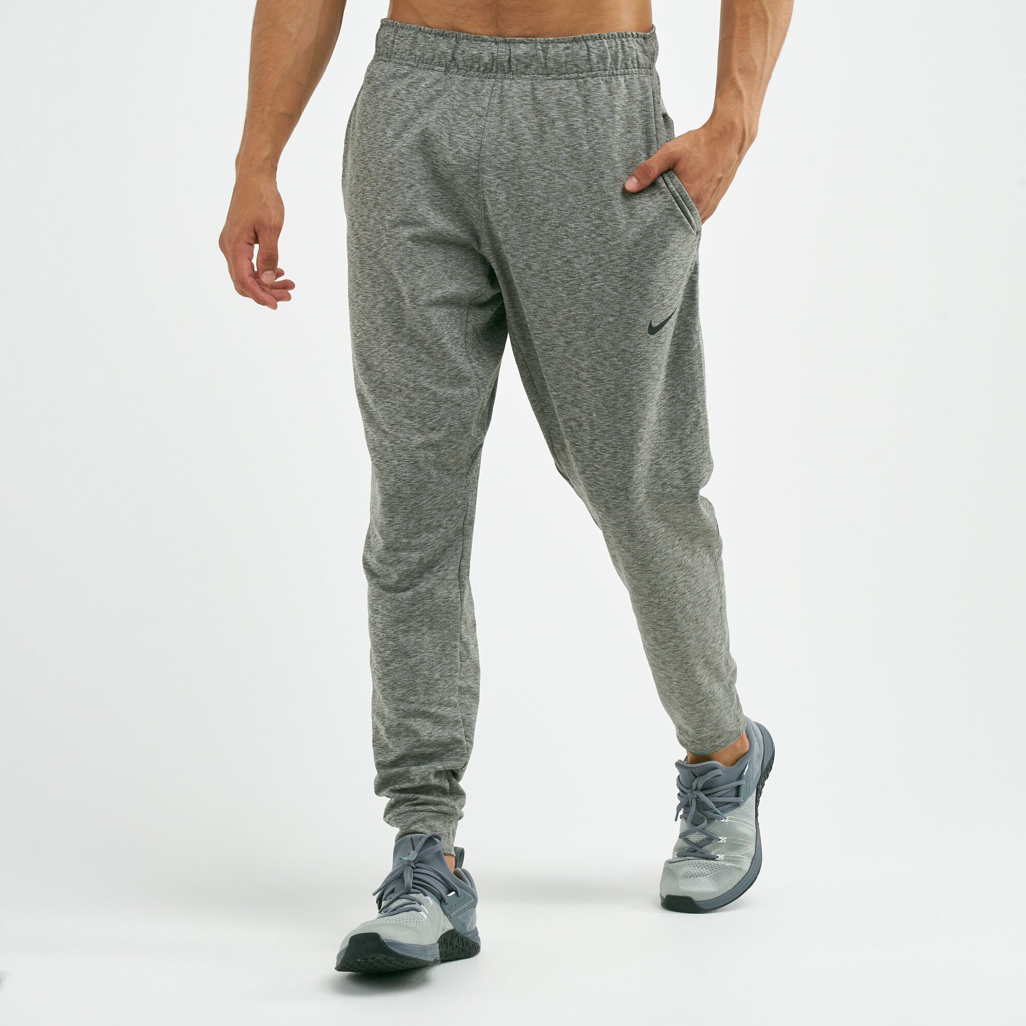 Nike hyper dry training pants top