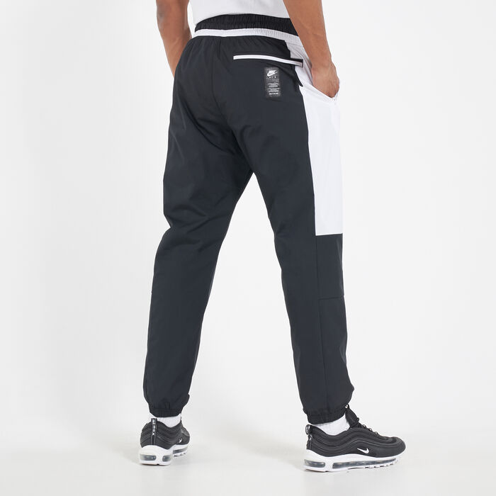 Buy Nike Men's Sportswear Air Woven Joggers Black in KSA -SSS