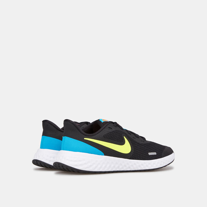Nike Kids' Revolution 5 Running Shoe (Older Kids) Black Nike Kids' Revolution 5 Running Shoe (Older Kids) Black image number 2