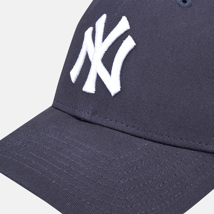 New Era Men's New York Yankees Essential 9FORTY Cap Blue New Era Men's New York Yankees Essential 9FORTY Cap Blue image number 2