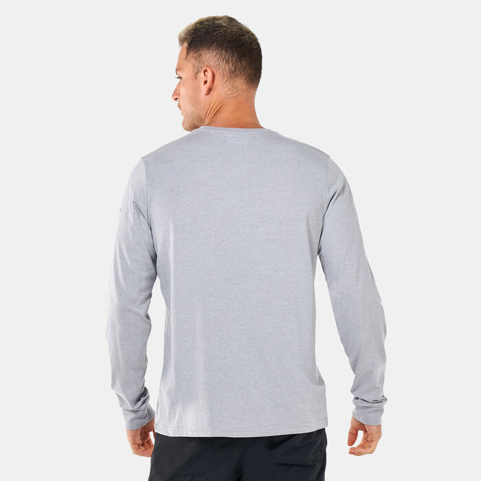 Columbia Men's Apres Lifestyle™ Graphic Long Sleeve T-Shirt Grey Columbia Men's Apres Lifestyle™ Graphic Long Sleeve T-Shirt Grey image number 1
