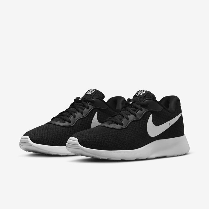 Nike Women's Tanjun EasyOn Shoes Black Nike Women's Tanjun EasyOn Shoes Black image number 4