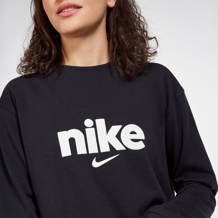 Buy Nike Women's Sportswear Vintage Graphic Sweatshirt Black in KSA -SSS