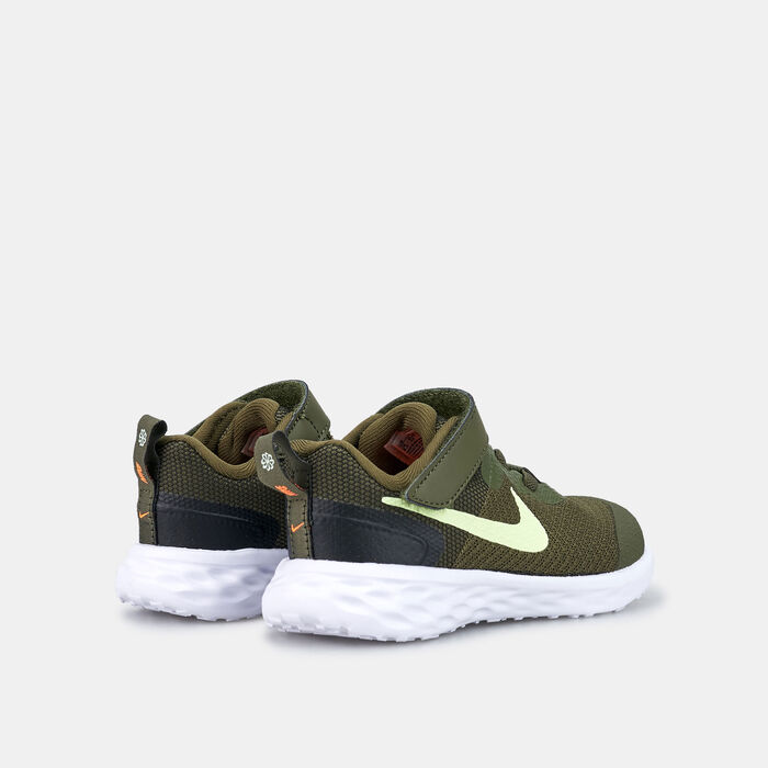 Nike Kids' Revolution 6 Shoe (Baby and Toddler) Green image number 2