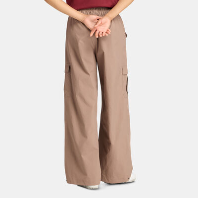 New Balance Women's Woven Cargo Pants Brown New Balance Women's Woven Cargo Pants Brown